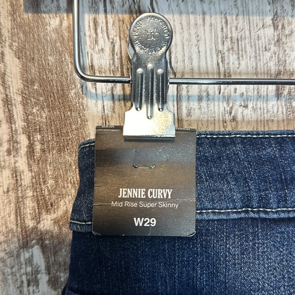 True Religion Jennie Curvy Mid Rise Super Skinny SN NO Flap Dark Wash Jean Sz 29 - Picture 14 of 14